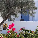 Apanema Paros דירה