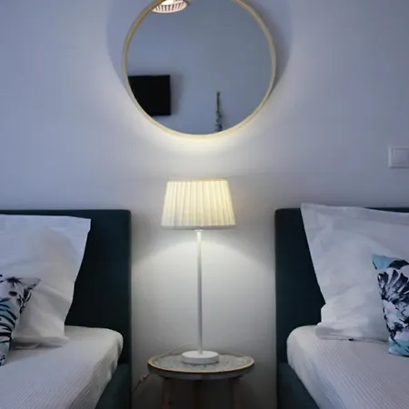 Apanema Paros Náoussa