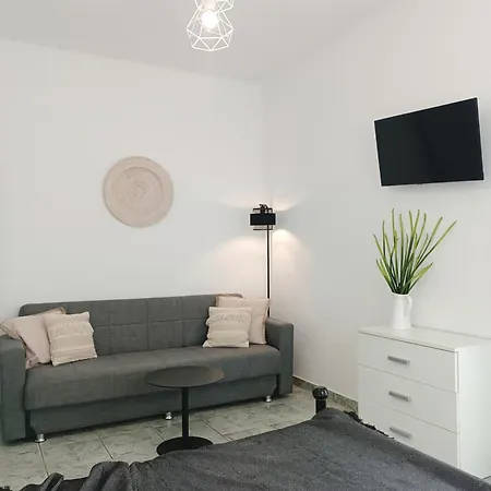 Apanema Paros Appartement *