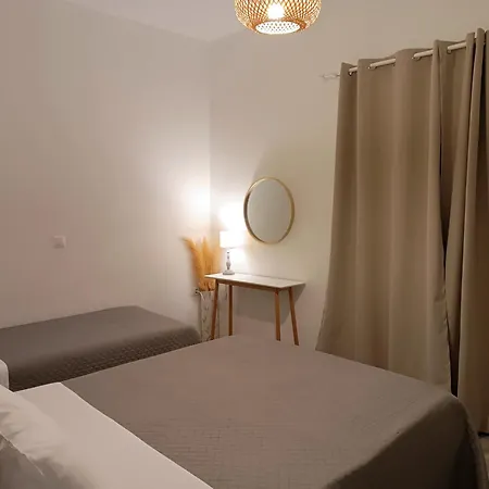 Apanema Paros דירה *