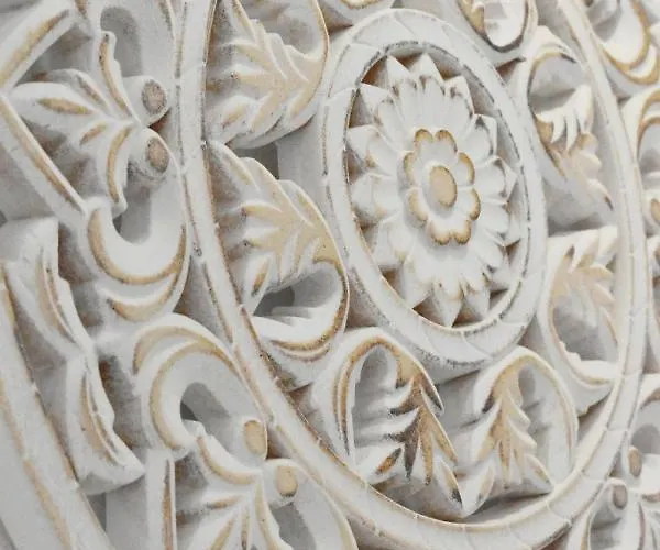 Apanema Paros Νάουσα